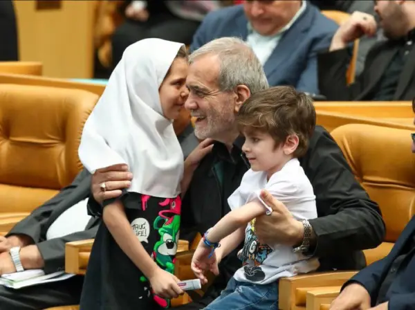 پزشکیان :    