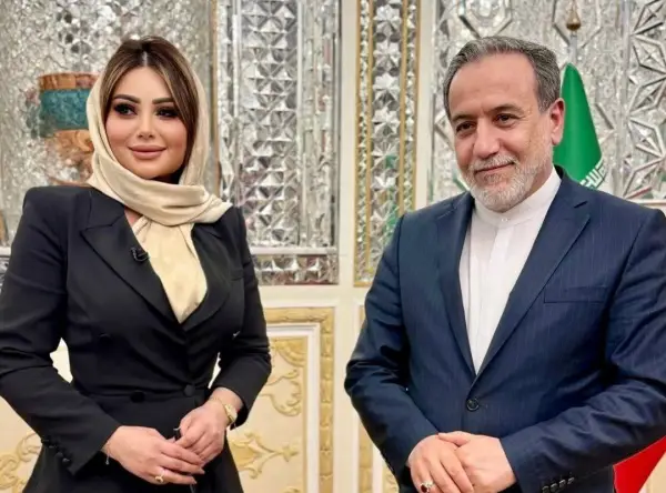 عباس اینم بگیر دیگه  