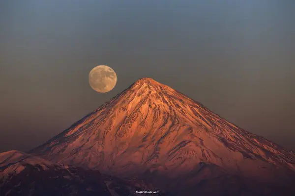 روز ملی دماوند مبارک.  
