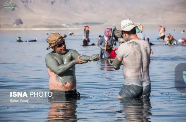 سال ۹۷ یعنی همین ۷ 