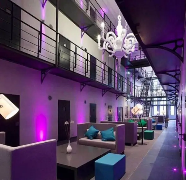 جالبه بدونین توی هلند انقدر 