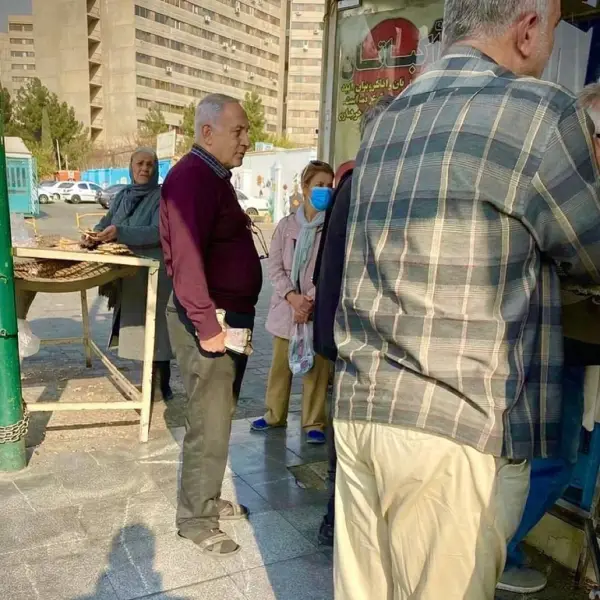 بنیامین نتانیاهو تو صف نونوایی